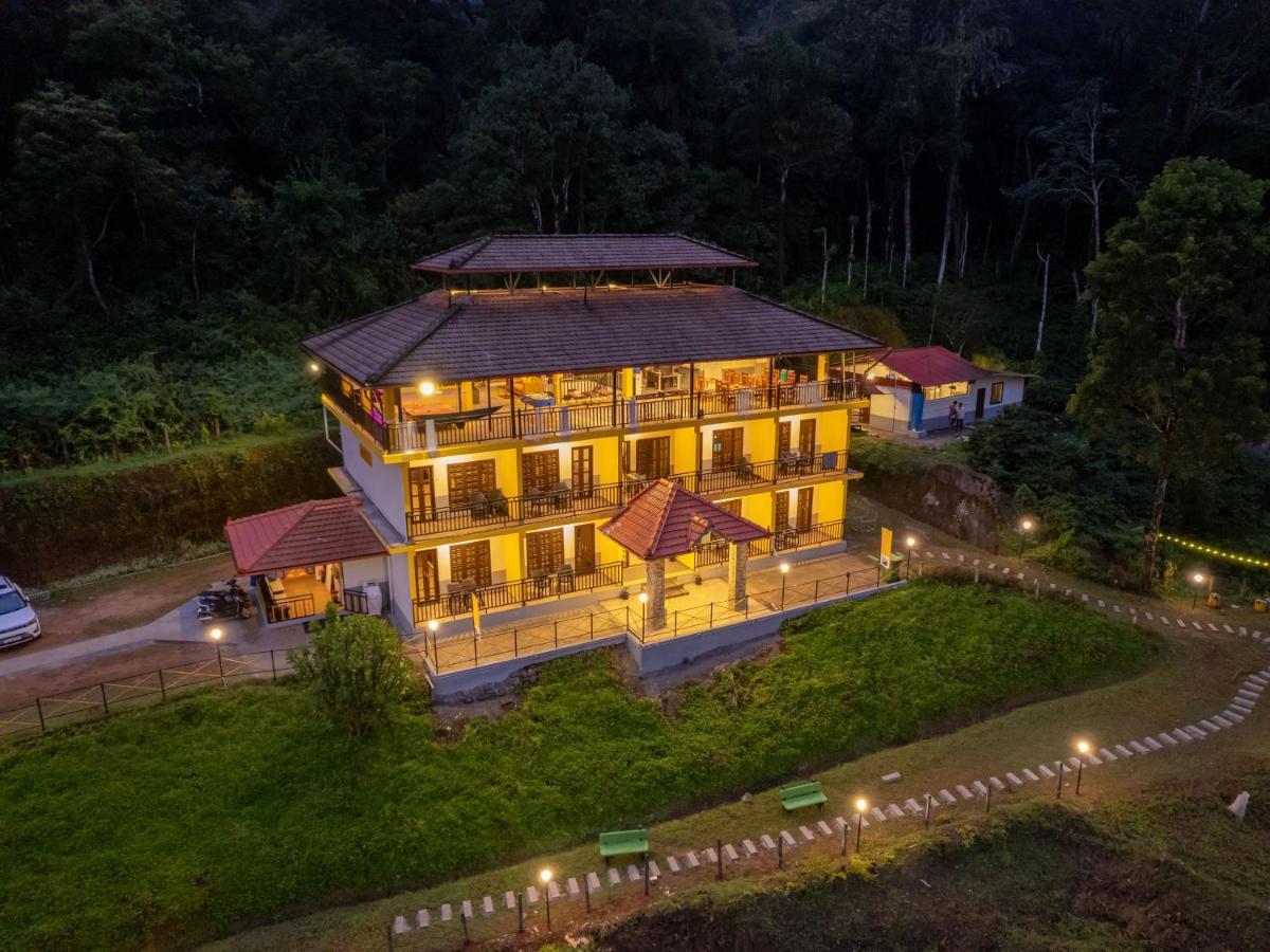 The Hosteller Coorg Rainforest, Мадикери Экстерьер фото
