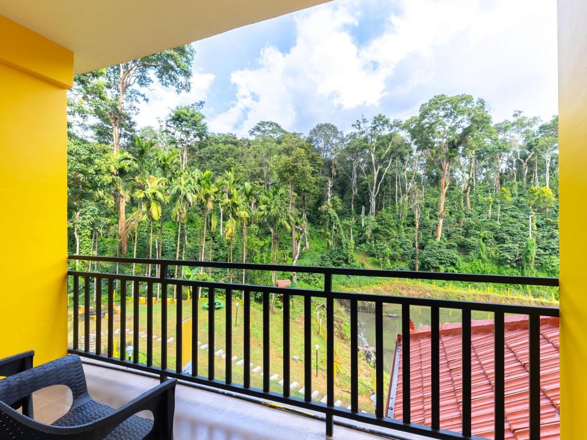 The Hosteller Coorg Rainforest, Мадикери Экстерьер фото