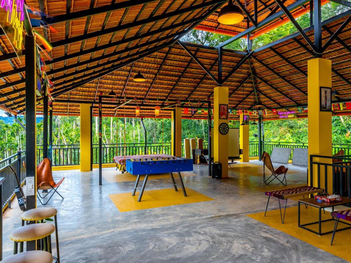 The Hosteller Coorg Rainforest, Мадикери Экстерьер фото
