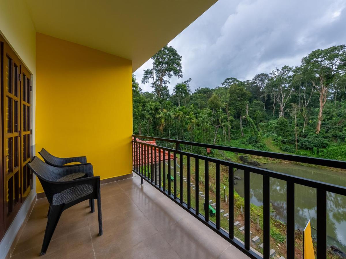 The Hosteller Coorg Rainforest, Мадикери Экстерьер фото