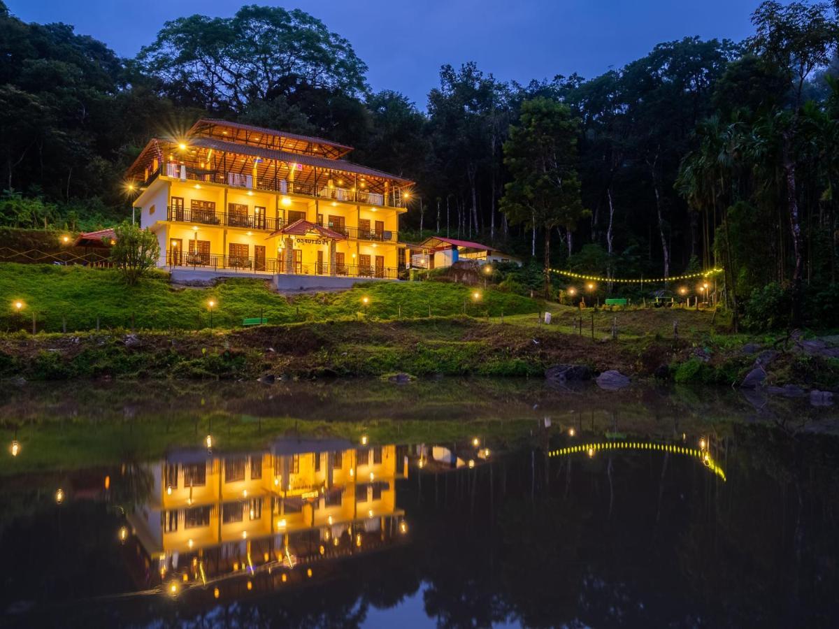 The Hosteller Coorg Rainforest, Мадикери Экстерьер фото