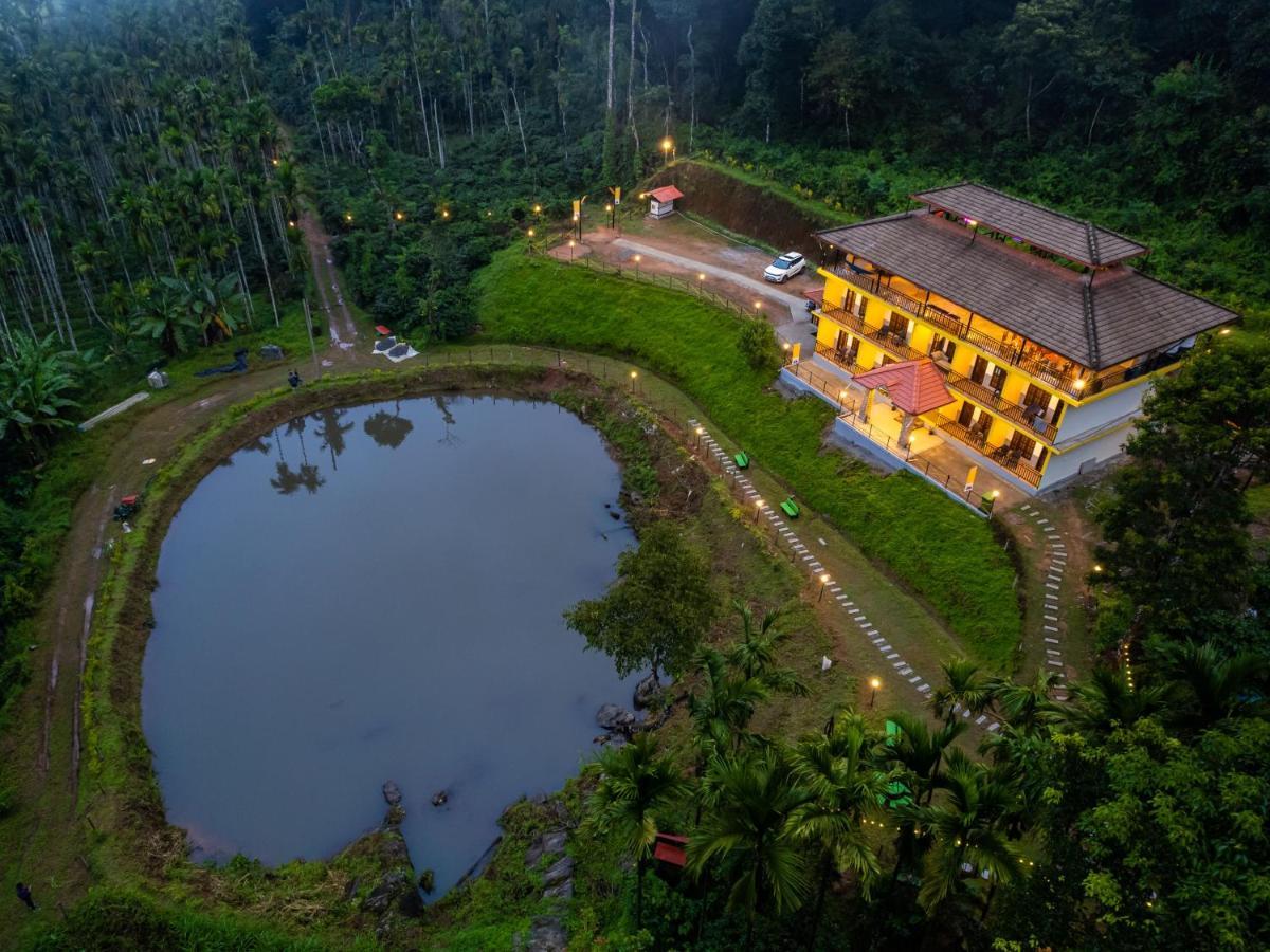 The Hosteller Coorg Rainforest, Мадикери Экстерьер фото